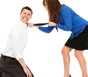 هذه قصّة روي الذي تضربه زوجته!