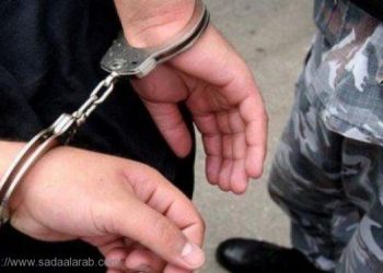 الامن الداخلي يوقف احد اخطر الموقوفين لدى القضاء من آل حجولا على طريق المطار