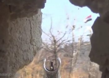 داعش يشن هجوم جديد على مطار دير الزور