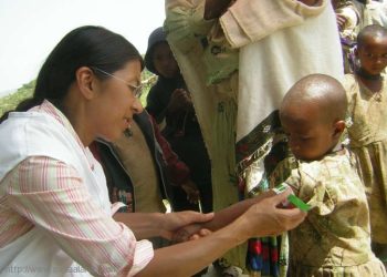 اصابة ممرضة بمنظمة الصحة العالمية في سيراليون بفيروس إيبولا