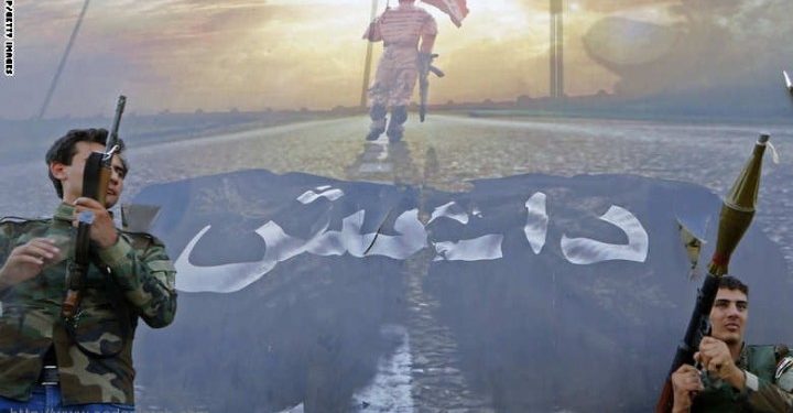 سفير السعودية بلندن ردا على مقال صحفي: لا ندعم داعش ولا الإرهاب.. والوهابية ليست مذهبا