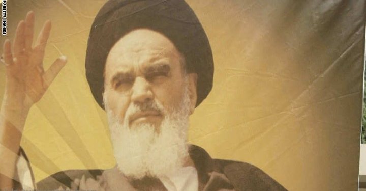 نائب قائد الحرس الثوري الإيراني: ثورة الخميني تماثل بعثة النبي محمد