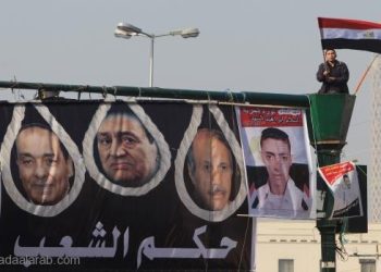 الجنزوري لخلافة عمرو موسى في قيادة تحالف السيسي
