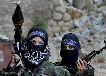 أسباب إنضمام النساء لتنظيم داعش