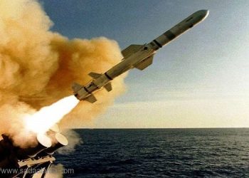 الكشف عن لغز الصواريخ الأميركية التي أطلقت على دمشق.. وأُسقطت في البحر!