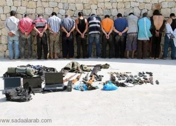 الجيش اللبناني يوقف أكثر من 400 لاجئ سوري في عرسال