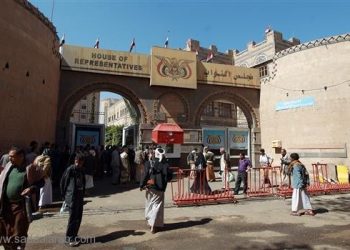 اليمن: الصراع السياسي يعطل الثقة بحكومة بحاح