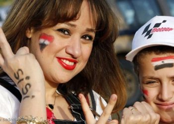 انتخابات مصر في صحف القاهرة: السيسي يكتسح وصباحي يرفض "الأسطورة"