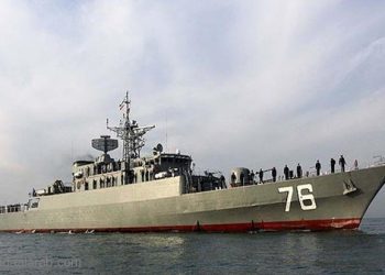 إيران ترسل قطعاً حربية إل? خل?ج عدن