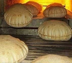 قريباً.. تخفيض سعر ربطة الخبز