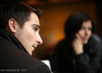 لماذا لا يتكلم الرجال؟ وكيف تتعاملين مع صمتهم؟