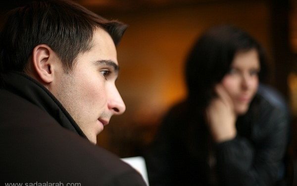 لماذا لا يتكلم الرجال؟ وكيف تتعاملين مع صمتهم؟