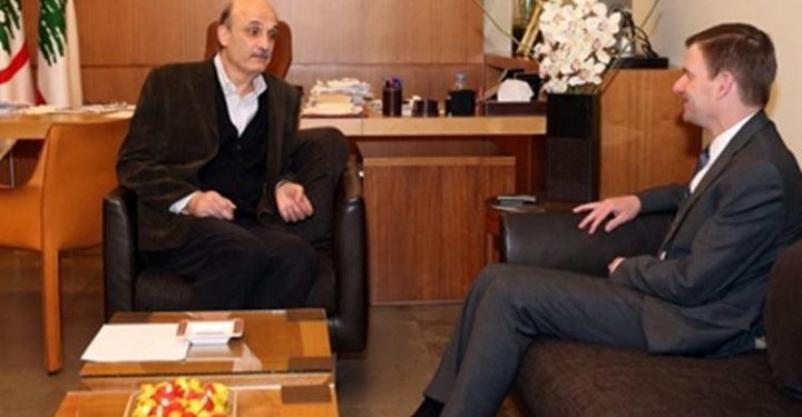 السفير الاميركي يدعو جعجع لسحب ترشيحه