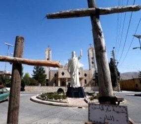 مسيحيو البقاع الشمالي: رقبتنا في رقبة حزب الله
