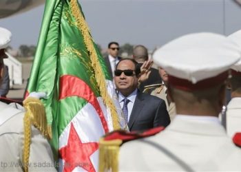 السيسي في الجزائر.. وتفجيرات في «مترو» القاهرة