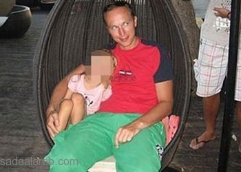 العثور على أب وابنته عاريين في الغابة!