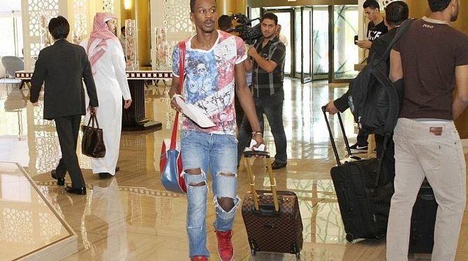 السعودية: إدارة المنتخب تعاقب فلاتة.. والعابد يلتحق بتدريبات الأخضر