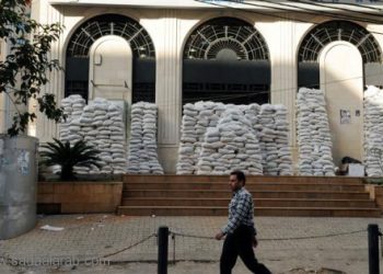 الضاحية بدأت بإزالة المتاريس والعوائق من الطرقات