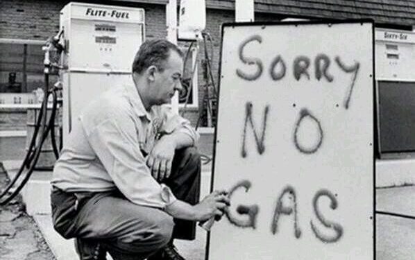 في مثل هذا اليوم: اوقف الملك فيصل تصدير النفط إلى أمريكا رداً على الدعم الأمريكي لإسرائيل