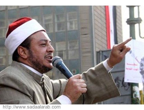 بالفيديو: شيخ مصري يصف كتاب “صحيح البخاري” بالمسخرة… ويتهم الازهر بأباحة “نكاح الميت”