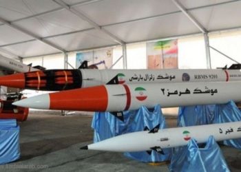 بالصور: صاروخ «الزلزال الممطر» الايراني