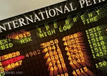 توقعات بتراجع أكبر لأسعار النفط في 2015