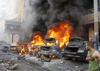 لبنان على حافة الهاوية