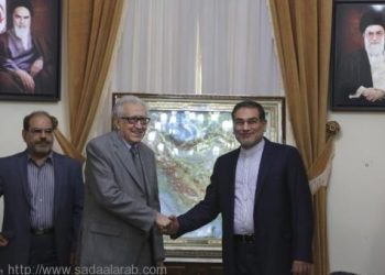 الإبراهيمي يطلب مساعدة إيران لوقف الدمار بسوريا