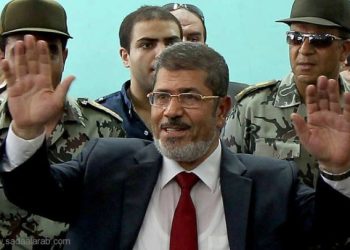 حبس مرسي 15 يوماً على ذمة قضية تزوير الانتخابات الرئاسية