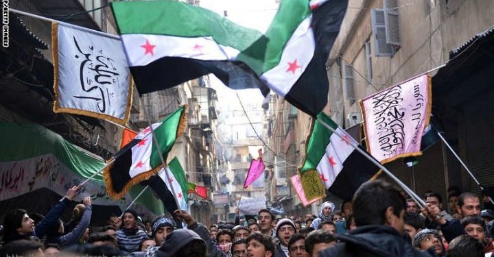 معارضون سوريون: قلبنا المعادلة ضد الأسد وحزب الله بالقلمون وحلب.. ولن نقبل داعش وأخواتها