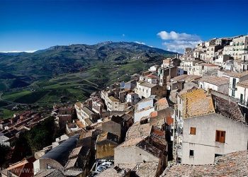 للبيع في صقلية: منازل بقيمة يورو واحد