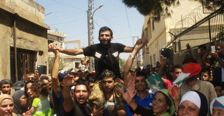 أهالي العسكريين: نقترح اعتقال جميع الوزراء ومبادلتهم بأبنائنا الأسرى