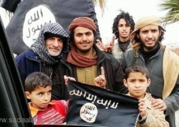 جديد فضائح داعش الجنسية.. يجوز الإستمتاع بالغلمان وهتك أعراضهم!