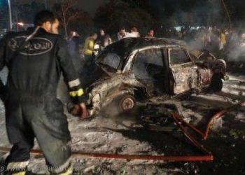 بالصور: انفجار سيارة مفخخة في الطيونة