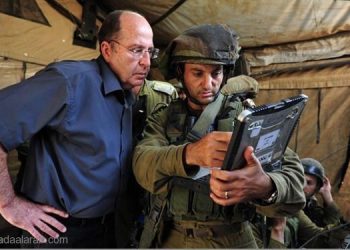 وزير الحرب الإسرائيلي لا يريد سلام مع الفلسطينيين ويعترف بالتعاون مع مسلحي سوريا