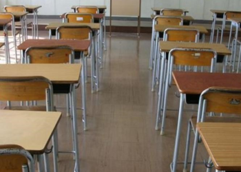 إقفال مدارس وأخرى مهدّدة و... زيادة أقساط