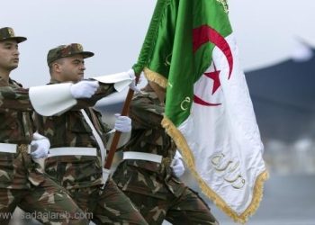 الجزائر: الجيش يحذّر من تسلل مسلحين من ليبيا