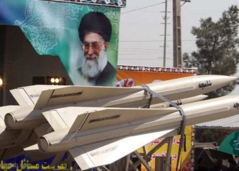 إيران تكشف عن تقنيات صوارخ تثير دهشة الأعداء بإمكانها ضرب حاملات الطائرات