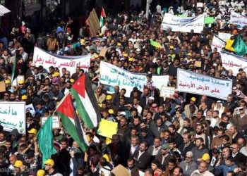 إخوان الأردن يهتفون بطلب السلاح من النظام: معركتنا في القدس لا بالعراق أو سوريا