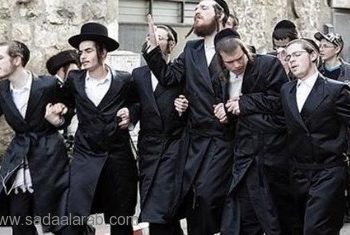 متطرفون يحاولون اقتحام باحات المسجد الأقصى