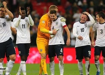 إنجلترا تعلن أرقام منتخبها أو "تشكيلها الأساسي" للمونديال