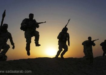 فيديو: مسلح من الجماعات التكفيرية يحتضر ورفاقه يسألونه ان كان يرى الحور دون ان يسعفوه