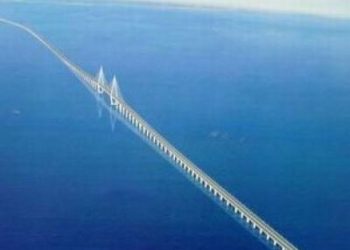 شركة أميركية قدمت عرضاً لإنشاء جسراً بحرياً بين لبنان وقبرص