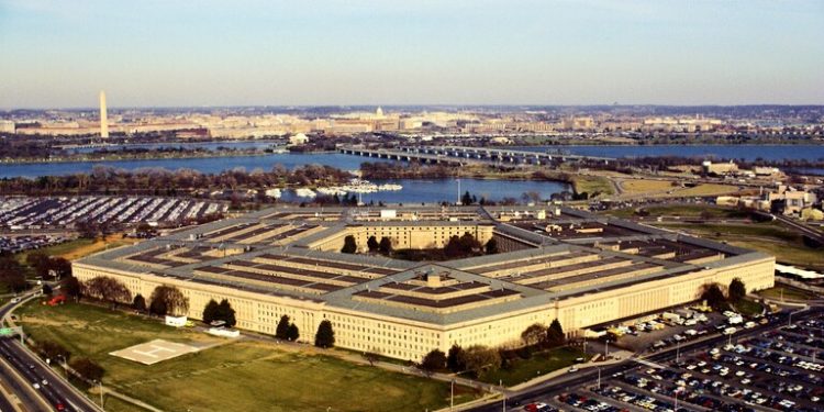 البنتاغون تعليقا على تبادل النيران مع جماعات “متحالفة مع إيران في سوريا”: لا نسعى إلى صراع مع طهران