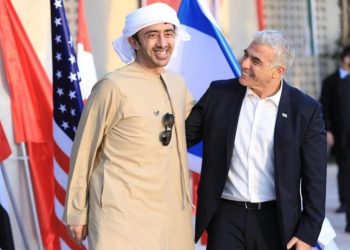 وزير الخارجية الإماراتي عبد الله بن زايد يصل “تل أبيب” في زيارة رسمية