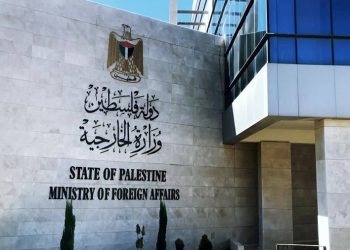 تنديد فلسطيني باقتحام مستوطنين وقوات الاحتلال المسجد الأقصى