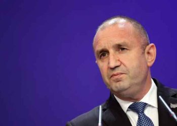 الرئيس البلغاري: نعارض قبول أوكرانيا في الناتو بشكل سريع